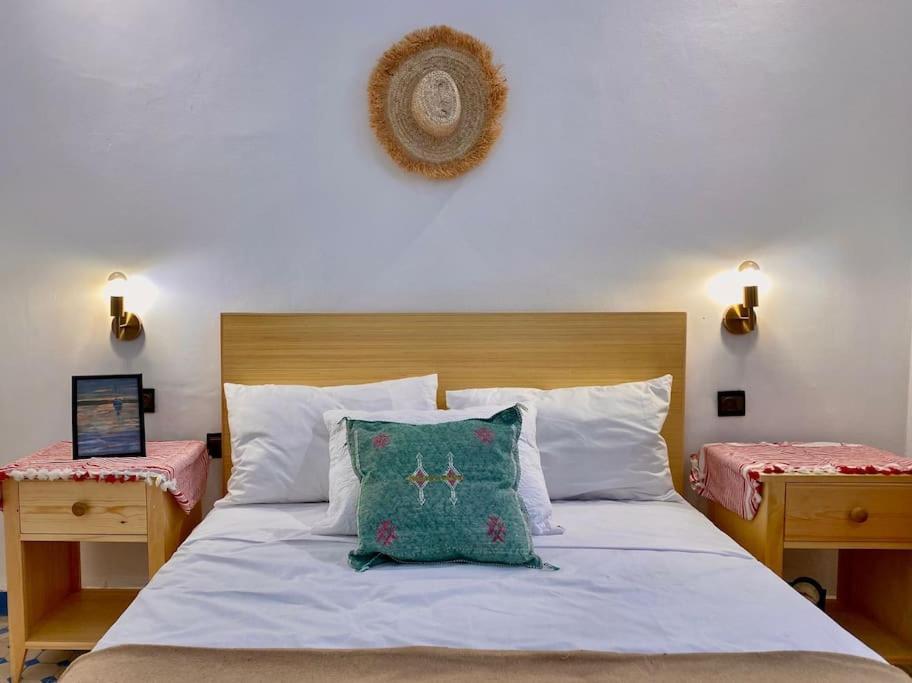 Dar Shmous -1- دار شموس Apartment Tanger Ngoại thất bức ảnh